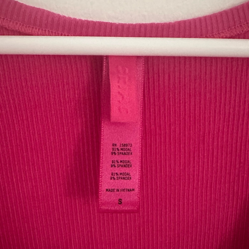 Skims Vibrant Pink Bodycon Dress - Picture 6 of 6